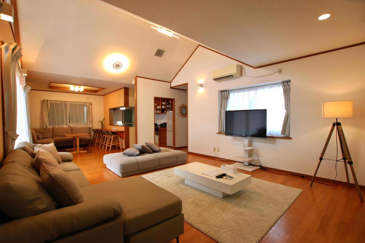 Guesthouse Akabana Miyakojima  Esterno foto